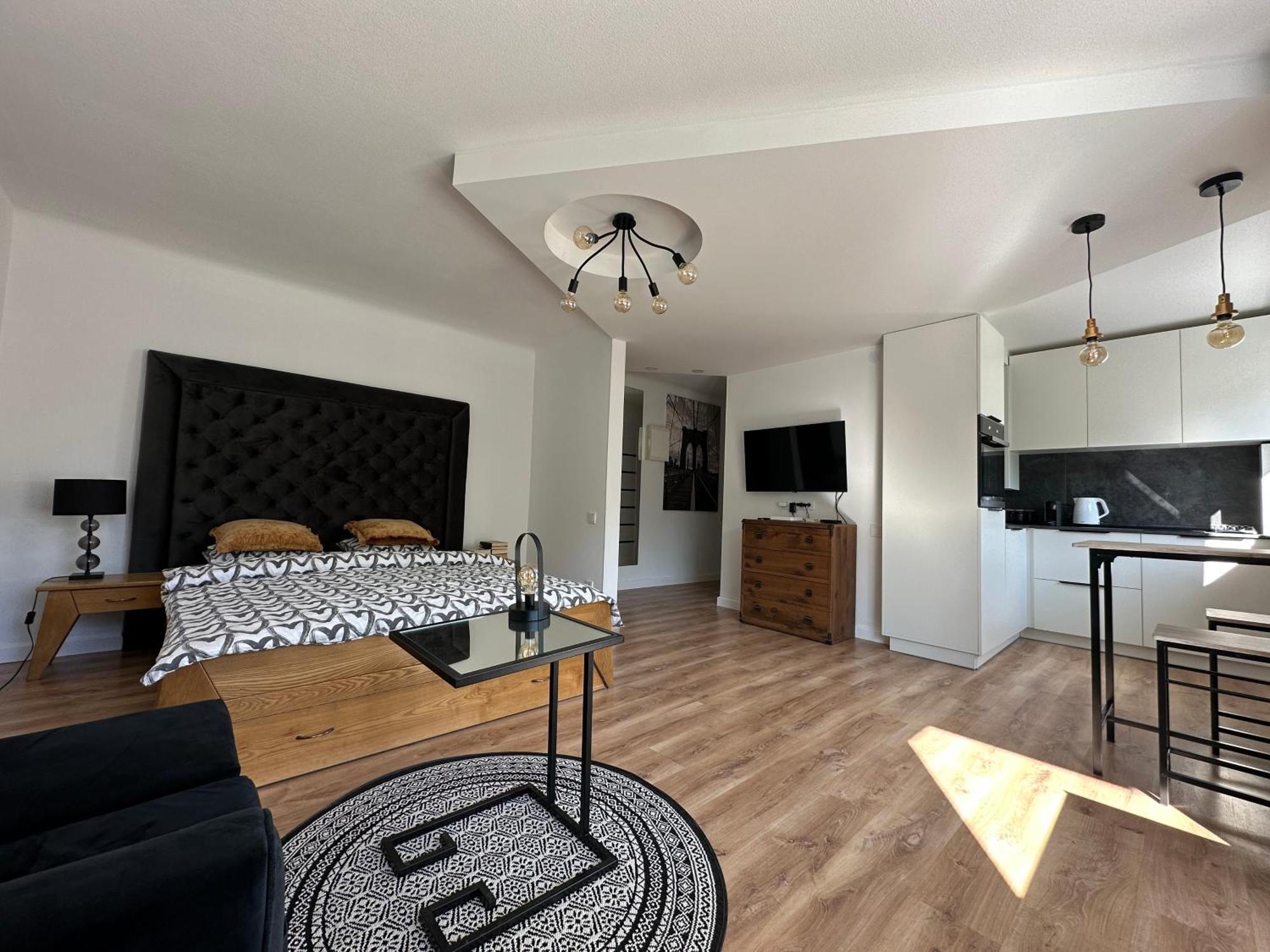 Hugo Apartment Шяуляй Экстерьер фото