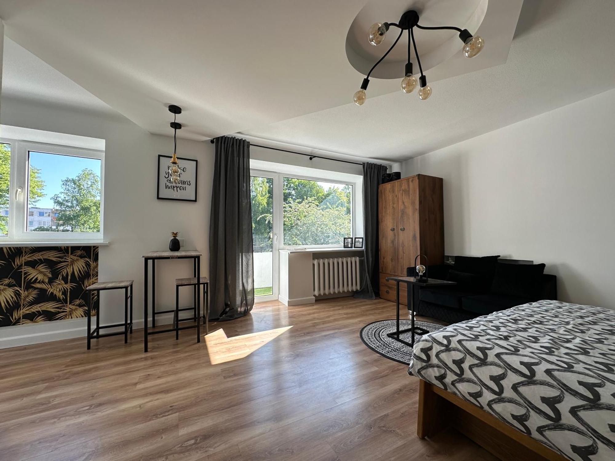 Hugo Apartment Шяуляй Экстерьер фото
